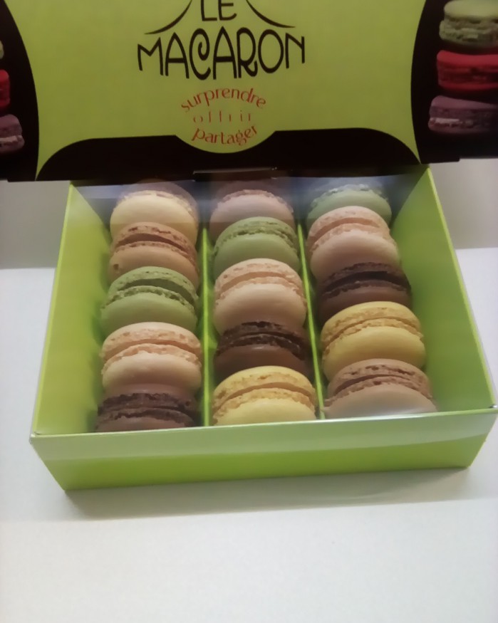 Macaron boite de 18