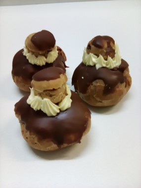 Religieuse chocolat